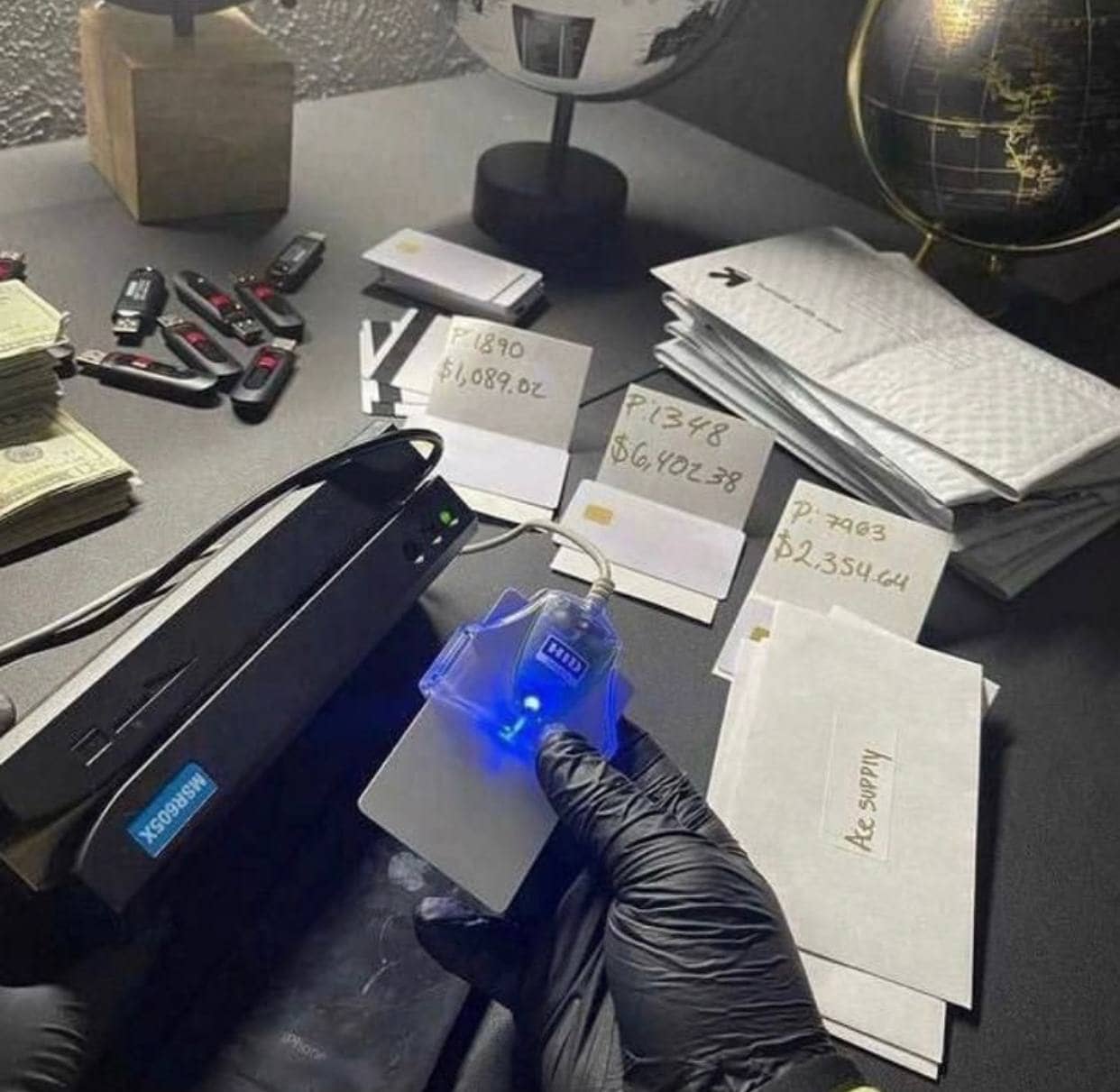 Carte di Credito Clonate con Saldo Basso Carte di Credito Clonate con Saldo Basso